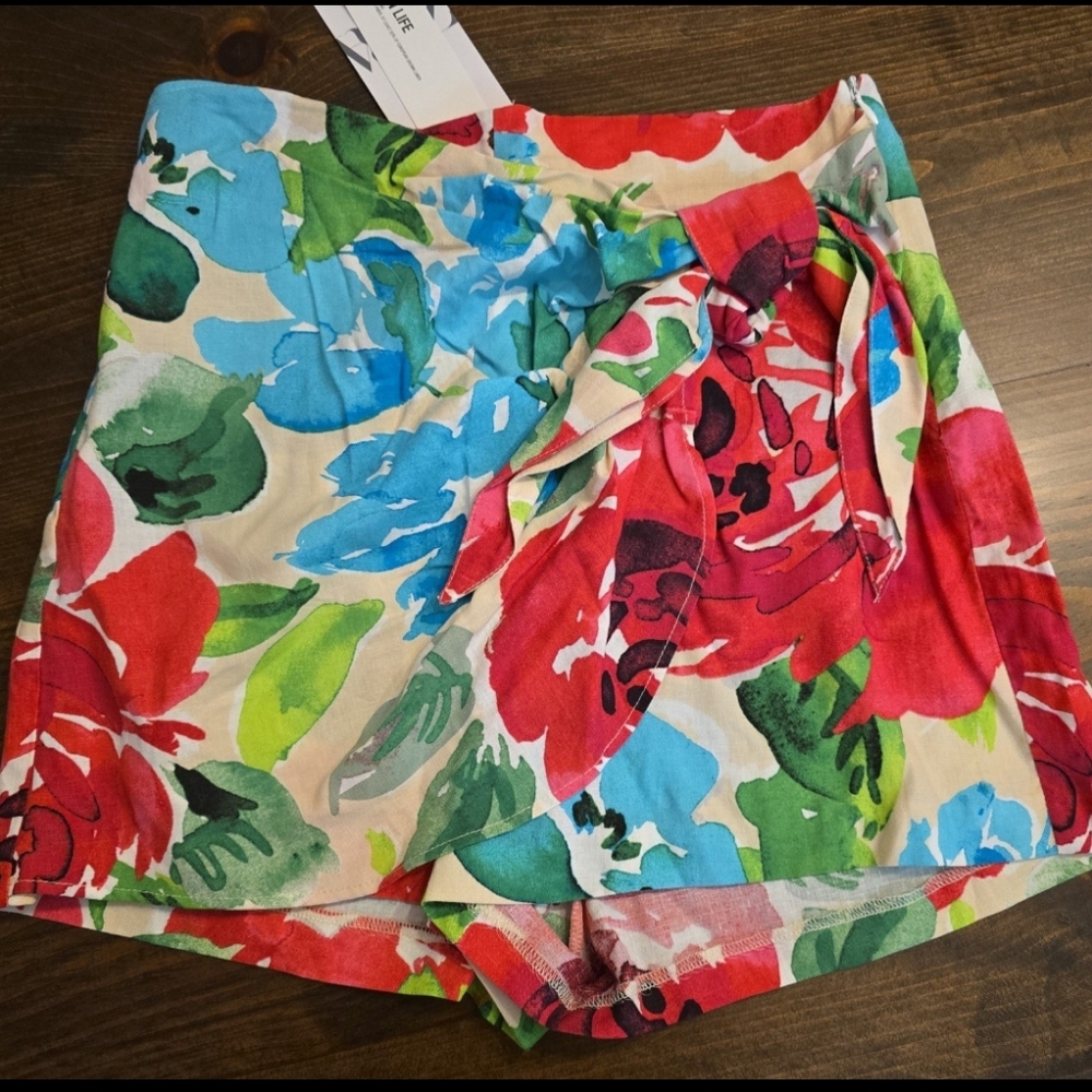 Floral Women's Shorts